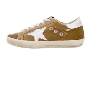 Golden Goose Low-Top Sneakers
